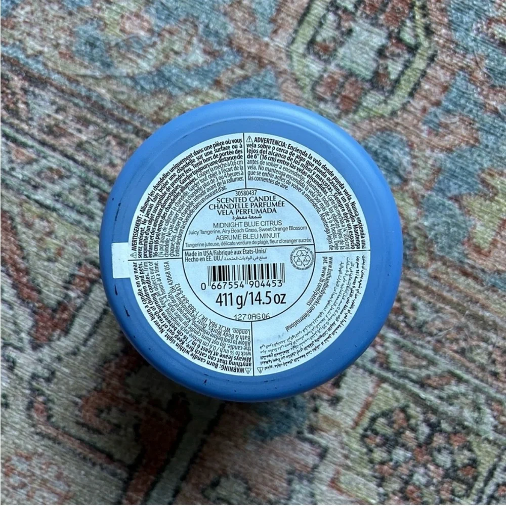 New Bath & Body Works 3-Wick Candle in Midnight Blue Citrus - Picture 3 of 5